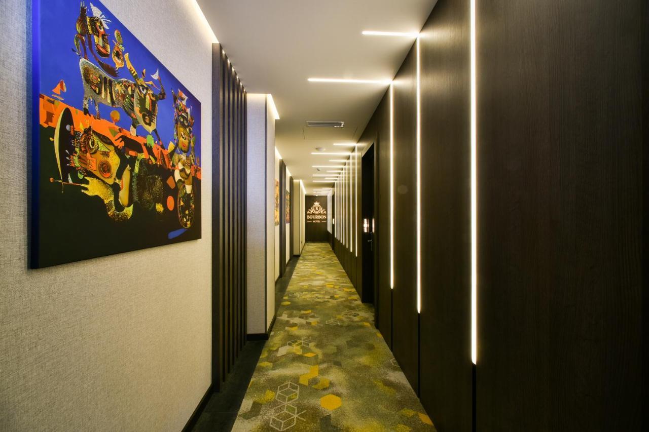 Bourbon Boutique Hotel Yerevan Ngoại thất bức ảnh