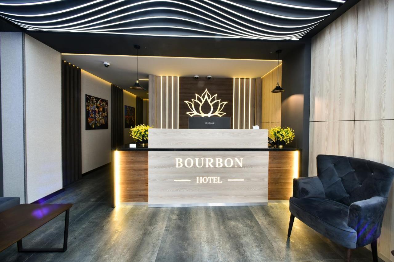 Bourbon Boutique Hotel Yerevan Ngoại thất bức ảnh