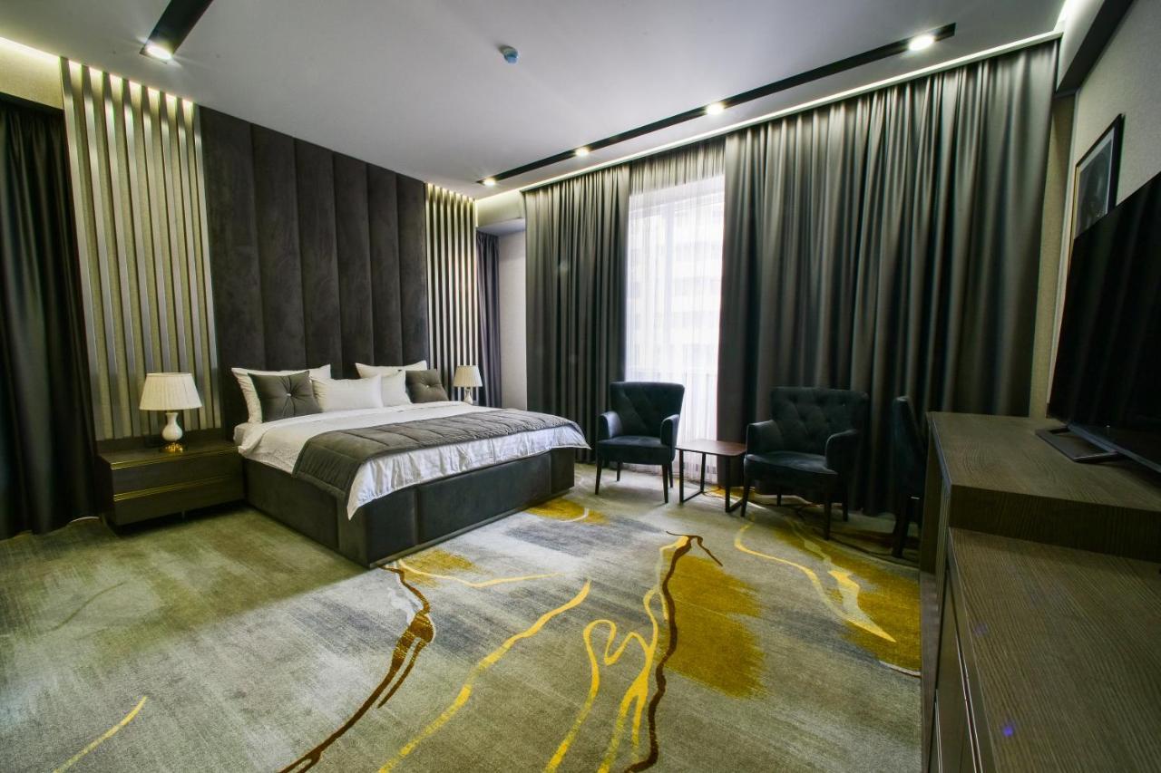 Bourbon Boutique Hotel Yerevan Ngoại thất bức ảnh