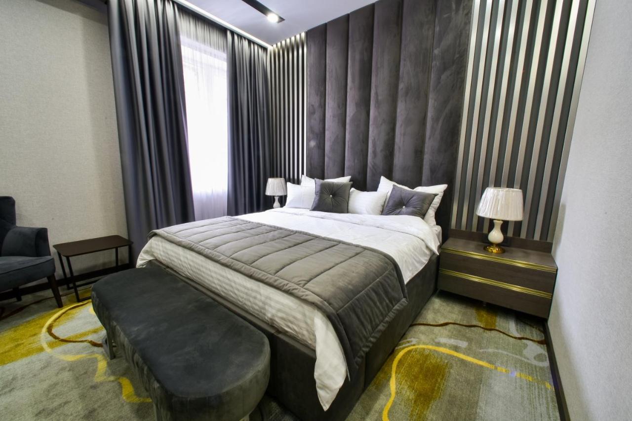 Bourbon Boutique Hotel Yerevan Ngoại thất bức ảnh