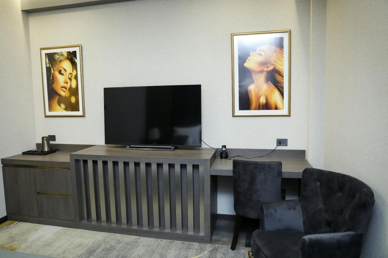 Bourbon Boutique Hotel Yerevan Ngoại thất bức ảnh