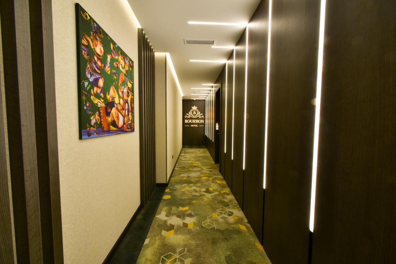 Bourbon Boutique Hotel Yerevan Ngoại thất bức ảnh
