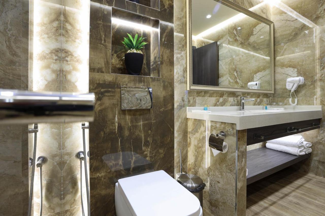 Bourbon Boutique Hotel Yerevan Ngoại thất bức ảnh