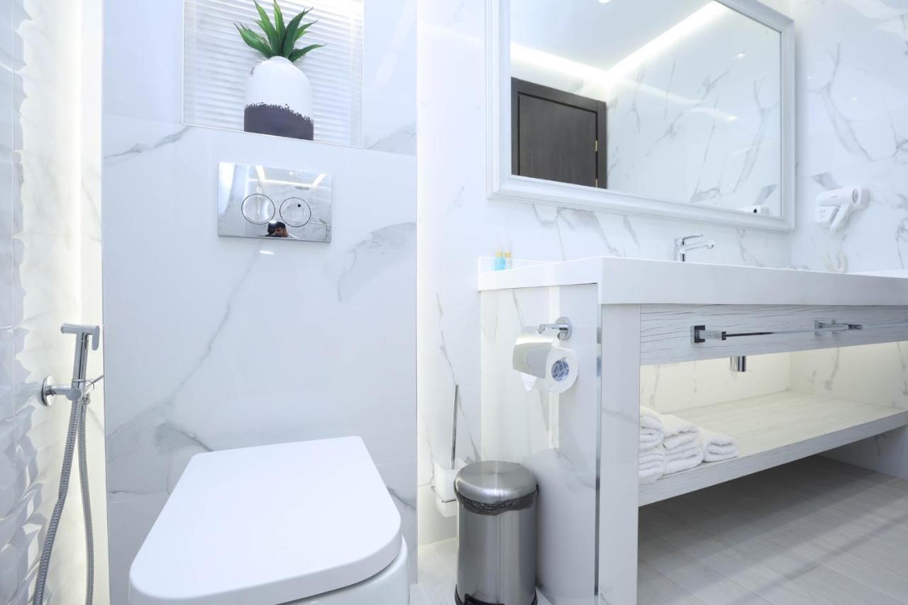 Bourbon Boutique Hotel Yerevan Ngoại thất bức ảnh