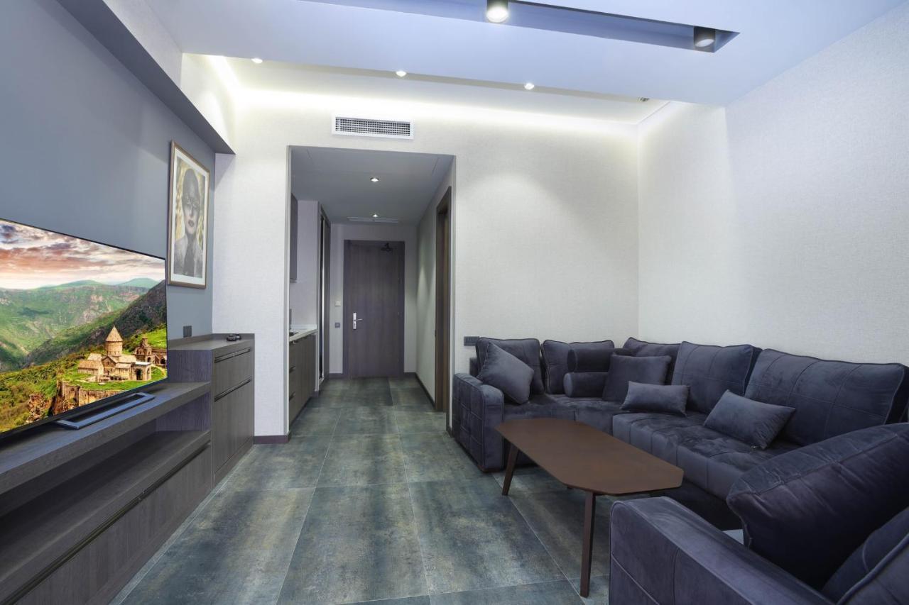 Bourbon Boutique Hotel Yerevan Ngoại thất bức ảnh